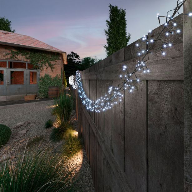 LUČKE LUMINEO CLUSTER 1512L HLAD BEL Č 1400 CM, 8 FUNK., UTRIP.