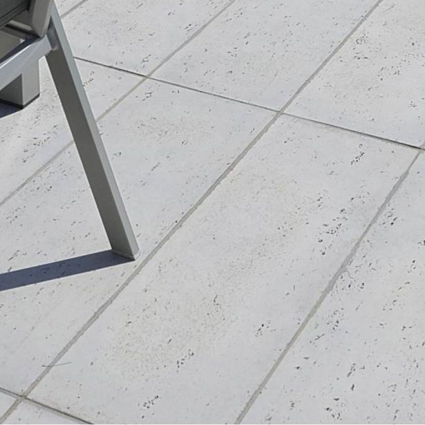 BETONSKA PLOŠČA SEMMELROCK LUSSO TIVOLI, PLOŠČA 60/30/4.5 CM. SREB. SIVA