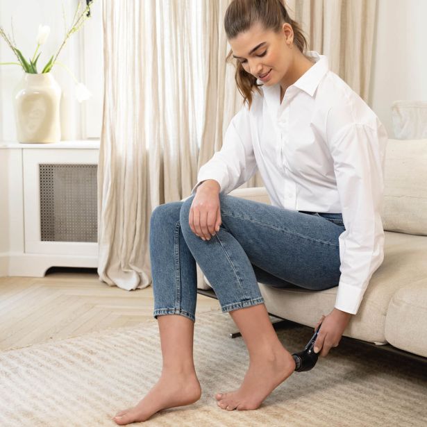 MANIKURA - PEDIKURA SILK'N FRESHPEDI BLACK ODSTRANJEVALEC TRDE KOŽE