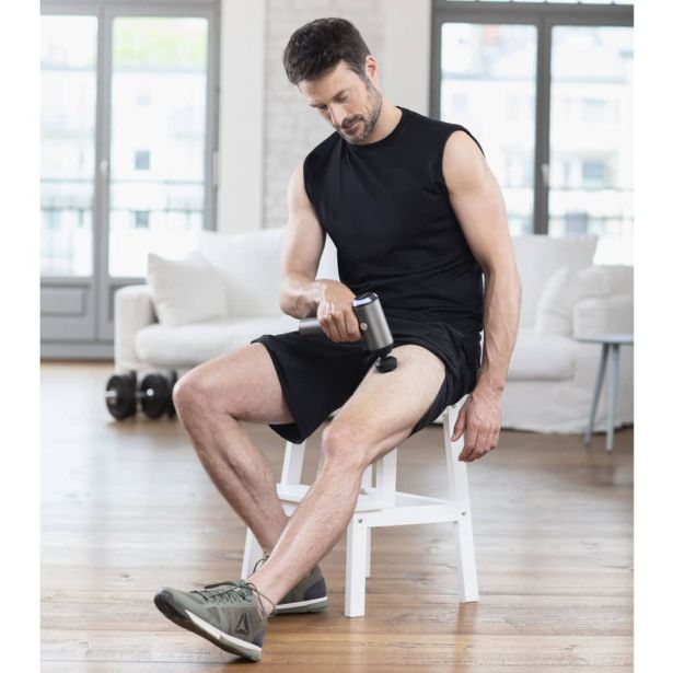 MASAŽNA PIŠTOLA MEDISANA MG 500 PRO