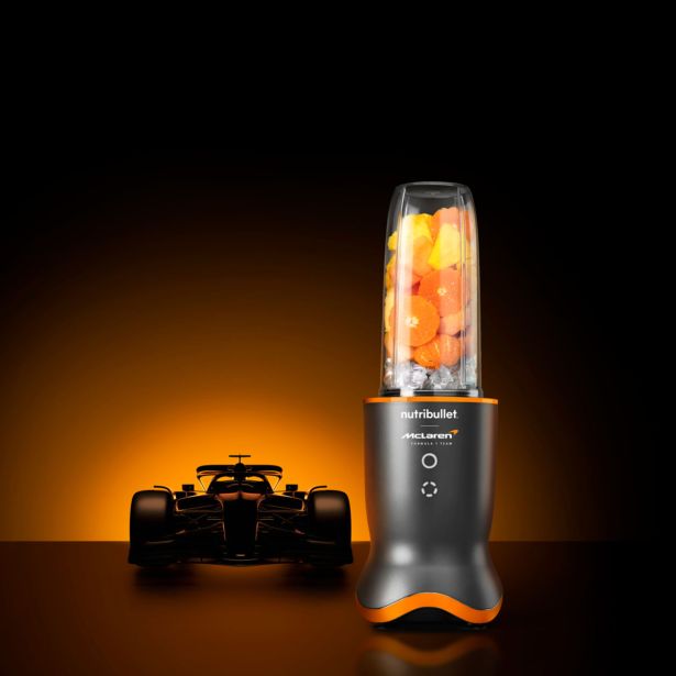 MEŠALNIK BLENDER NUTRIBULLET NB1206GO-MC
