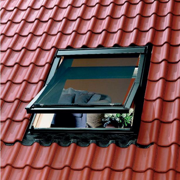 SENČILO ZA STREŠNO OKNO VELUX MHL CK00 5060 ZUNANJE SENČILO, ČRNO