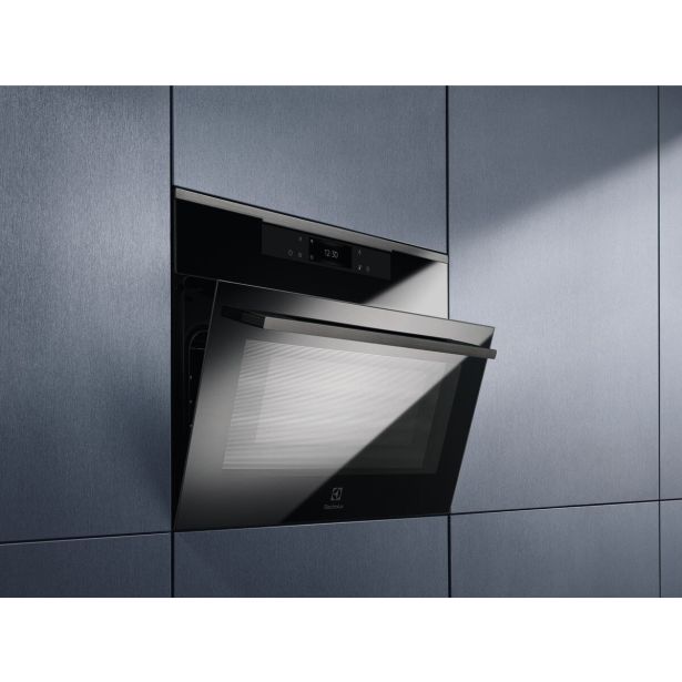 MIKROVALOVNA PEČICA ELECTROLUX KVLBE08H