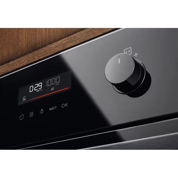 MIKROVALOVNA PEČICA ELECTROLUX LVM6E46Z