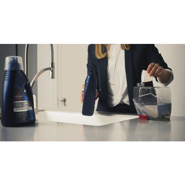 MOKRO-SUHI SESALNIK BISSEL 1558N SPOTCLEAN PROFESSIONAL