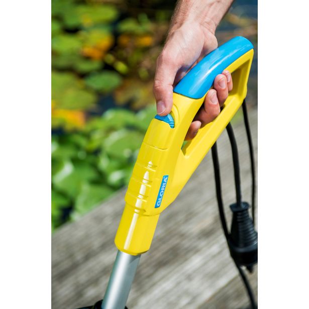 ODSTRANJEVALNIK PLEVELA GLORIA MULTIBRUSH - SPEEDCONTROL KRTAČA ZA ČIŠČENJE TAL