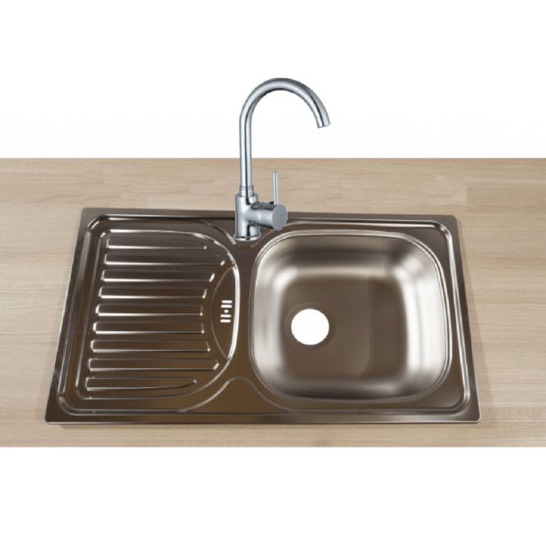 NERJAVNO POMIVALNO KORITO SINK SOLUTION VERONA SET Z ARMATURO