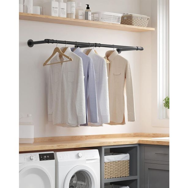 OBEŠALNIK SONGMICS STENSKI ZA OBLAČILA 30.4X170X7 CM