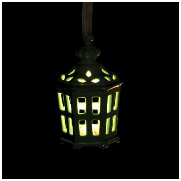 OKRASEK ZA JELKO GLOSSTYLE HIŠICA 11 CM ZELENE BARVE Z LED LUČKO