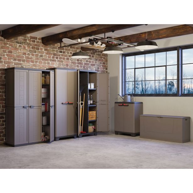 ORODNA OMARA-KRILNA VRATA KETER PVC, 90X68X39 CM 1P/15KG STILO SIVA/ČRNA/RDEČA