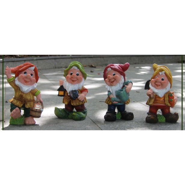 FIGURA, OKRASNA PALČEK MIX BARV VIŠ. 21CM Z VRTNIM ORODJEM