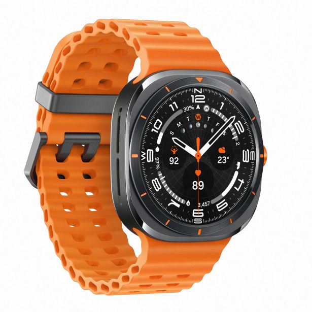 PAMETNA URA SAMSUNG GALAXY WATCH ULTRA LTE TITANSKO SIVA