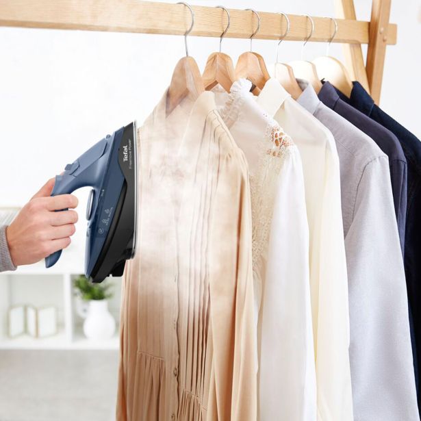 PARNI LIKALNIK TEFAL FV6675E0 BREZŽIČNI