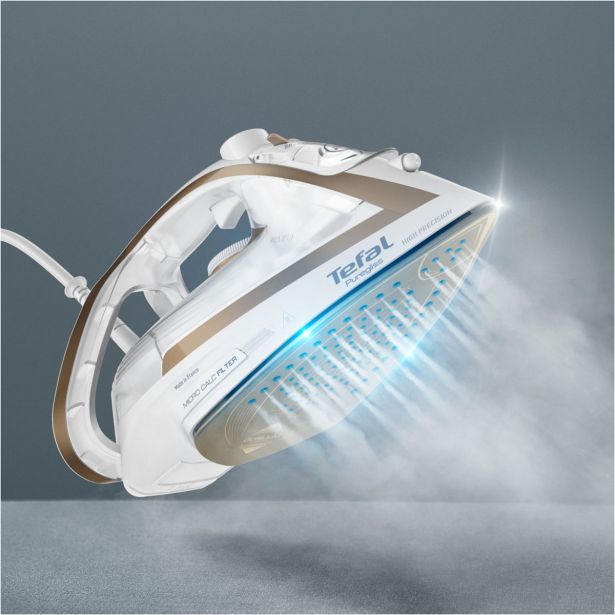 PARNI LIKALNIK TEFAL PUREGLISS FV8042E0,2900W, IZHOD PARE 50 G/MIN, UDAR PARE 270 G/MIN,  IZJEMNO DRSENJE.