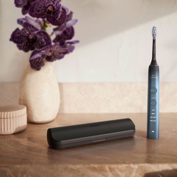 ELEKTRIČNA ZOBNA ŠČETKA SONICARE HX9911/88 DIAMOND CLEAN