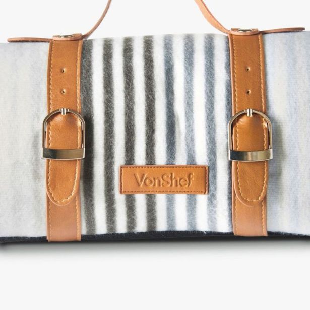 PIKNIK PROGRAM VONHAUS ODEJA VONSHEF 147 X 180CM, ČRTASTA