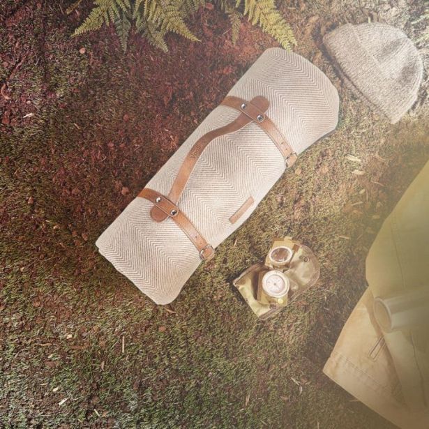 PIKNIK PROGRAM VONHAUS ODEJA VONSHEF 200 X 220CM, RJAVA