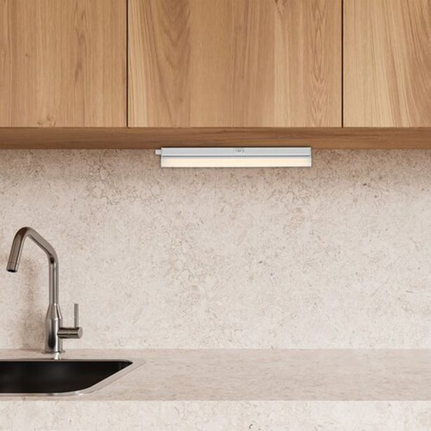 PODELEM. STENSKA SVETILKA RABALUX BAREG LED S STIKALOM 4W 400LM 3000K 310MM IP20
