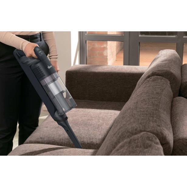 POKONČNI SESALNIK HOOVER HF1M10H