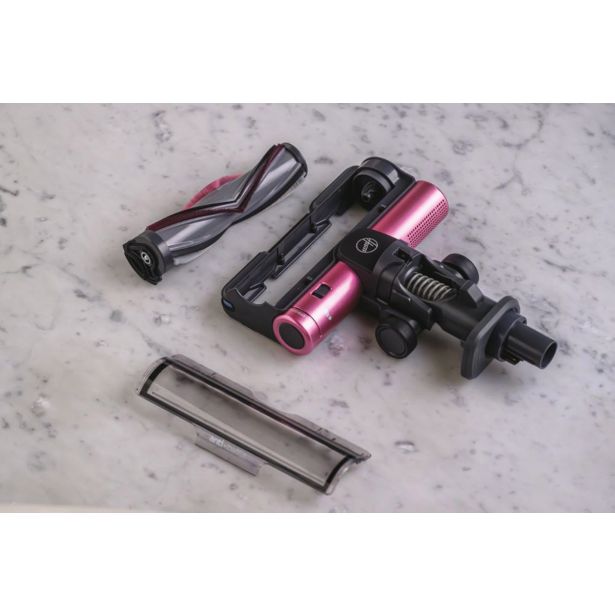 POKONČNI SESALNIK HOOVER HF920H011