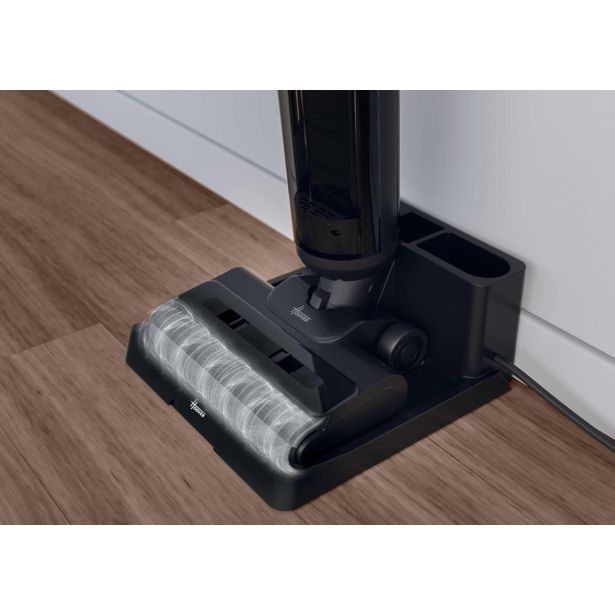 POKONČNI SESALNIK HOOVER HW300 011
