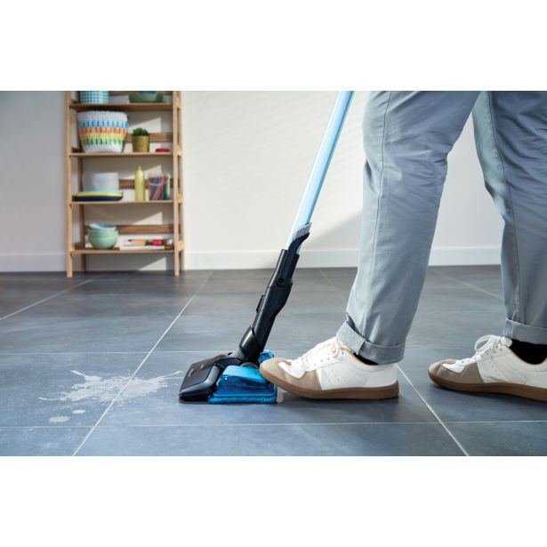 POKONČNI SESALNIK PHILIPS FC6904/01 SPEEDPRO MAX AQUA