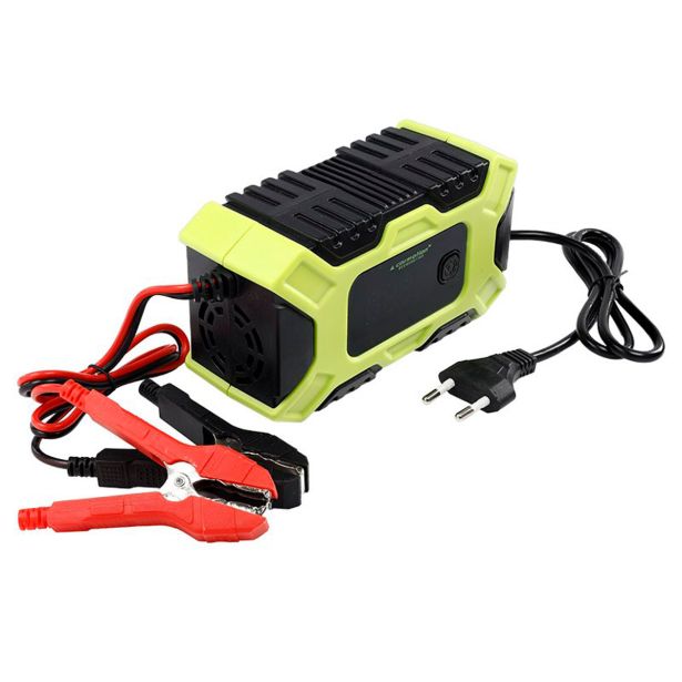 POLNILNIK AKUMULATORJEV CARMOTION DIGITALNI 12V 6A 2-100 AH