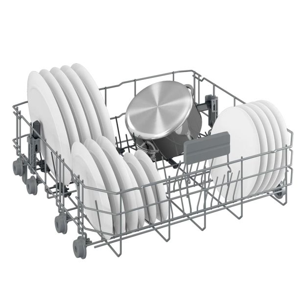 POMIVALNI STROJ BEKO DFN26521WQ