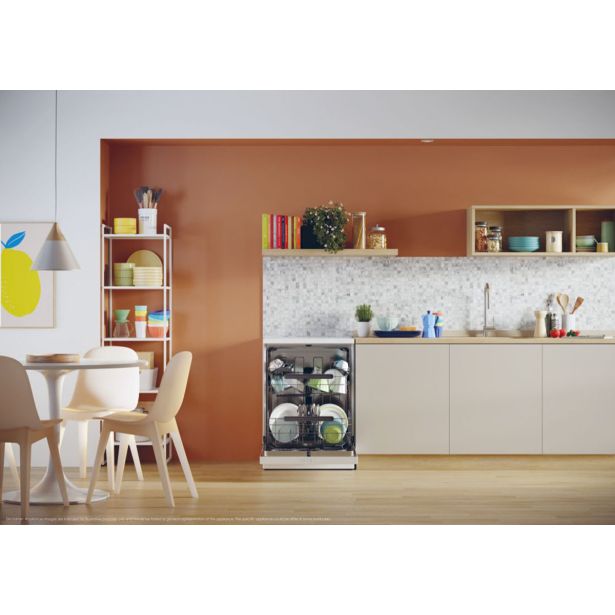 POMIVALNI STROJ CANDY CF 4E7L0W