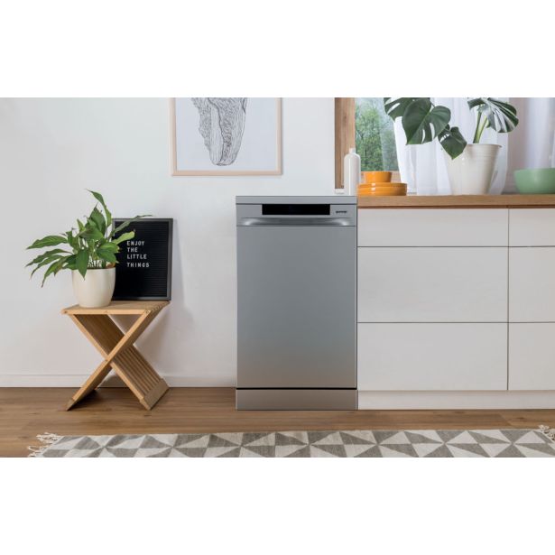 POMIVALNI STROJ GORENJE GS563B10X