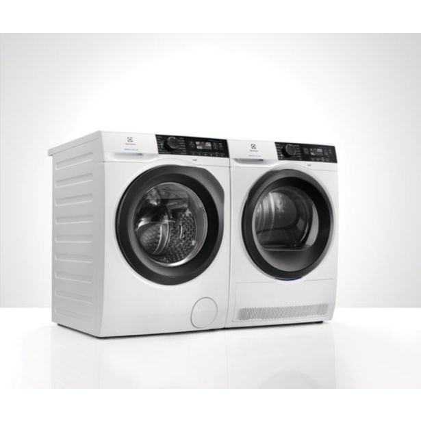 PRALNI STROJ ELECTROLUX EW7F248S