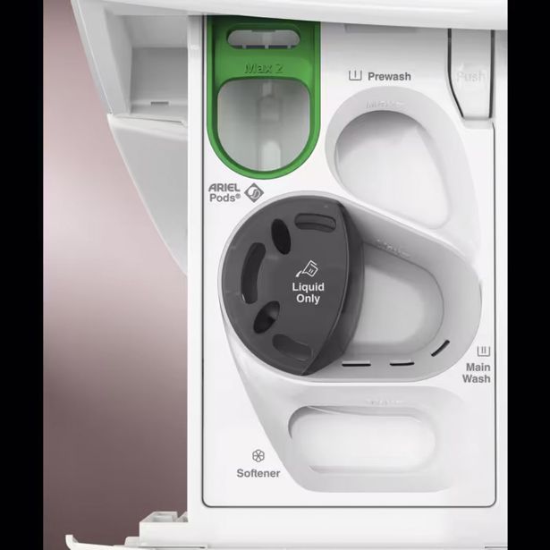 PRALNI STROJ ELECTROLUX EW8F4414UE