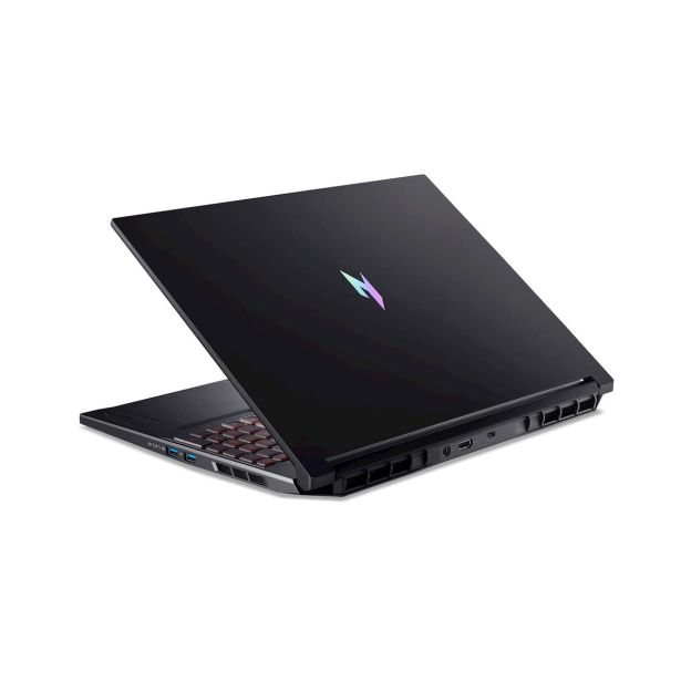 PRENOSNI RAČUNALNIK ACER ACER NITRO V 16 ANV16-42-R9Q9 RYZEN 7 260/16GB/SSD 1TB/16" WUXGA IPS 180HZ/RTX 5070/NOOS/AI