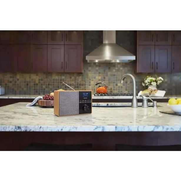 PRENOSNI RADIO PHILIPS TAR5505/10