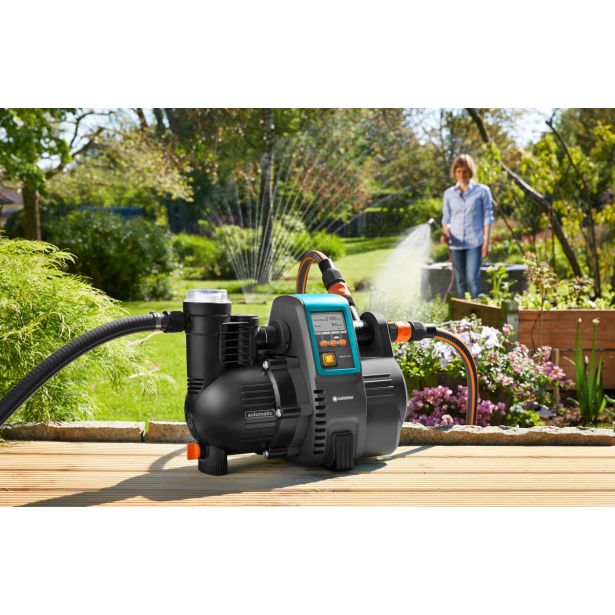 PRETOČNA ČRPALKA GARDENA CLASSIC 5000/5 E LCD HIŠNI VODNI AVTOMAT