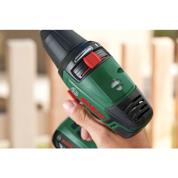 AKUMULATORSKI DVOSTOPENJSKI VRTALNI VIJAČNIK BOSCH PSR 14,4 LI-2