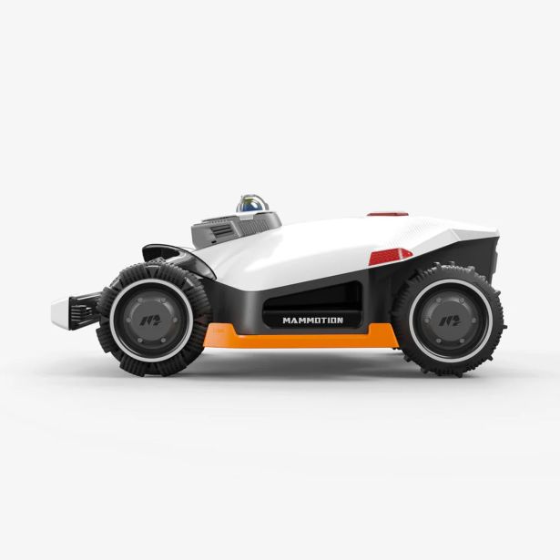 ROBOTSKA KOSILNICA MAMMOTION LUBA 3 1500 AWD
