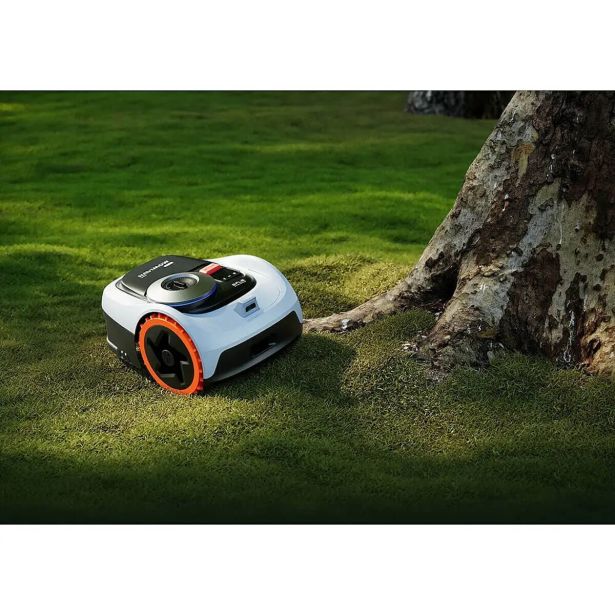 ROBOTSKA KOSILNICA SEGWAY NAVIMOW I206E AWD EU