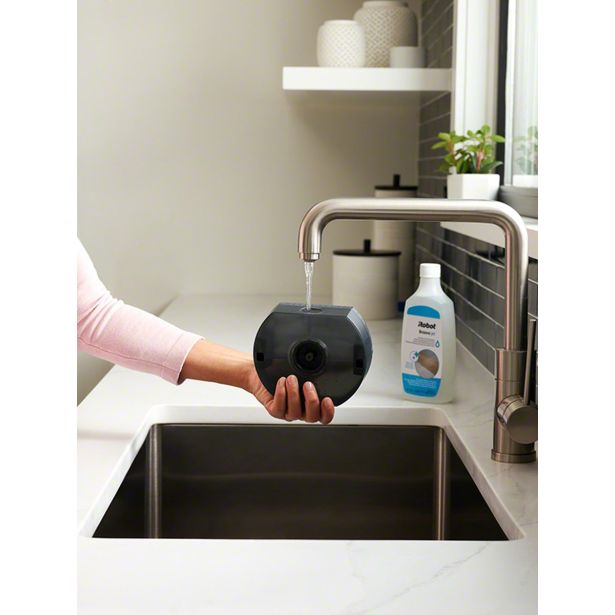 ROBOTSKI SESALNIK IROBOT BRAAVA JET M6 BELA/MODRA