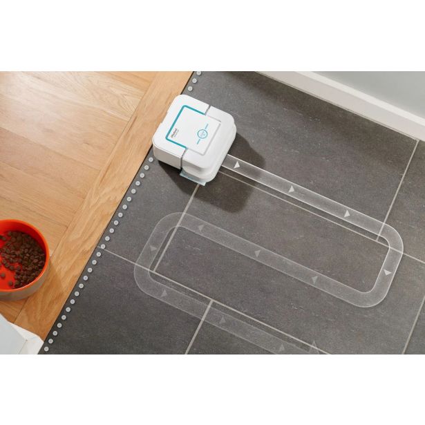 ROBOTSKI SESALNIK IROBOT ROOMBA I3158 + BRAAVA JET 250