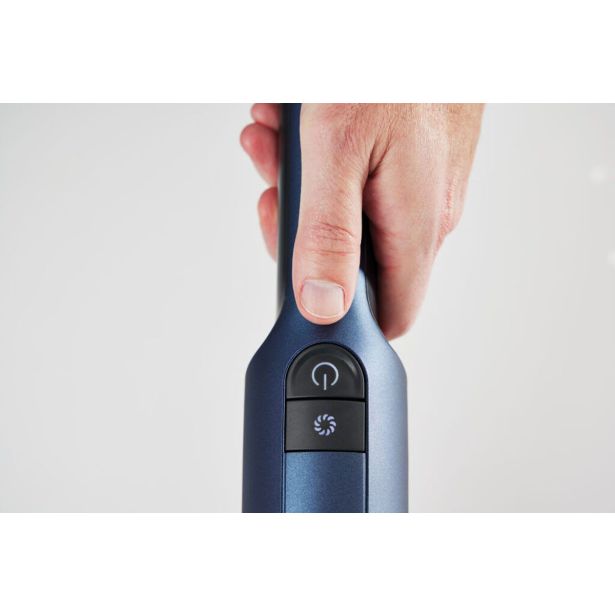 ROČNI AKUMUL. SESALNIK SHARK WV270EU