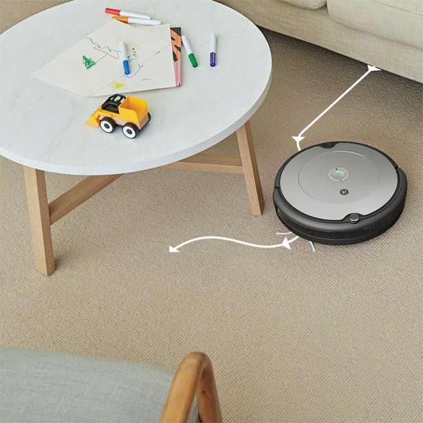 ROBOTSKI SESALNIK IROBOT ROOMBA 698