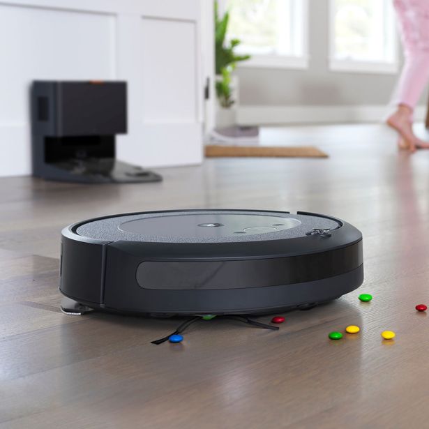 SESALNIK ROBOT ROOMBA COMBO I5578+