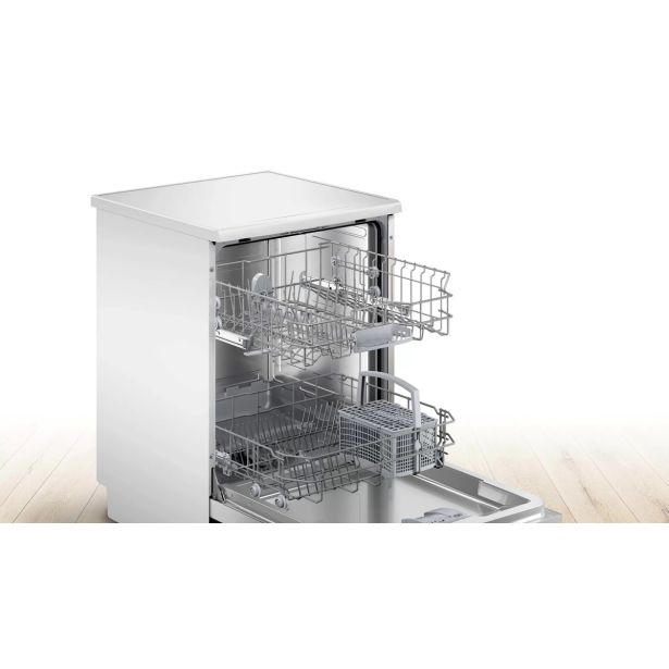 POMIVALNI STROJ BOSCH SGS4ITW02E