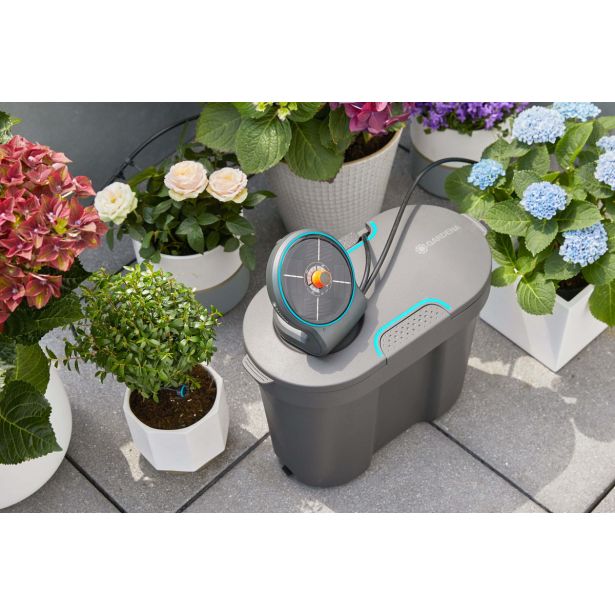 SISTEM ZA ZALIVANJE GARDENA AQUABLOOM KOMPLET S POSODO ZA VODO