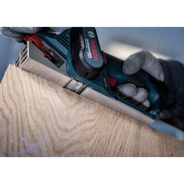 SKOBELJNI NOŽ ZA LES VHM BOSCH 82 X 5.5 X 1.1 MM