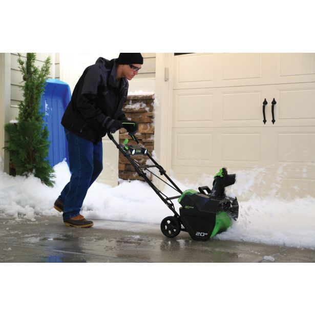 SNEŽNA FREZA GREENWORKS GD80ST AKUMULATOR BREZ BATERIJE