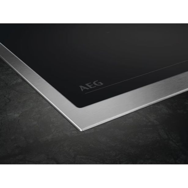 STEKLOKERAMIČNA PLOŠČA AEG ORN64A02XB
