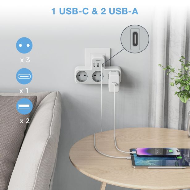 STENSKI ADAPTER TESSAN 323-C Z 3X AC, 2X USB-A IN 1X USB-C