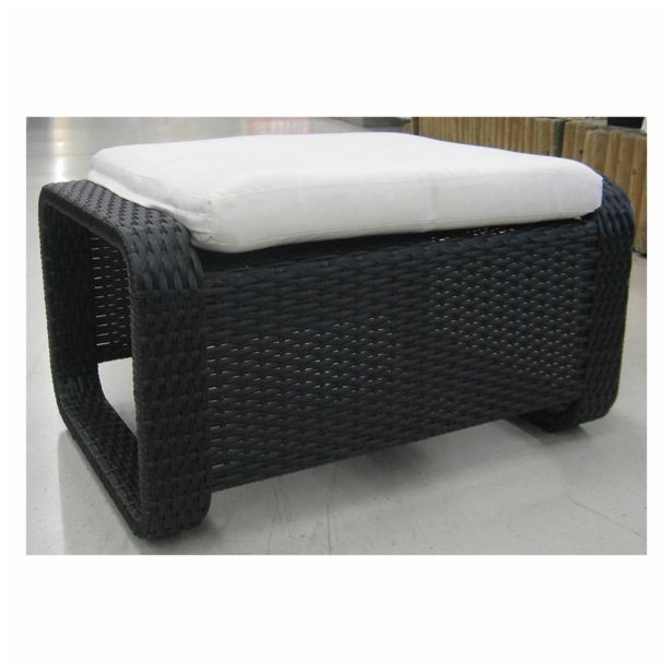 STOL IZ UMETNEGA RATANA BIVA VANCOUVER TABURE Z BELO BLAZINO